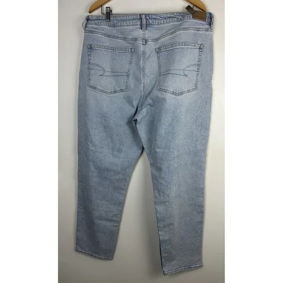 American Eagle AE Strigid Mom Jean Light Wash Blue Denim Women's Plus Size 18 - Picture 8 of 11